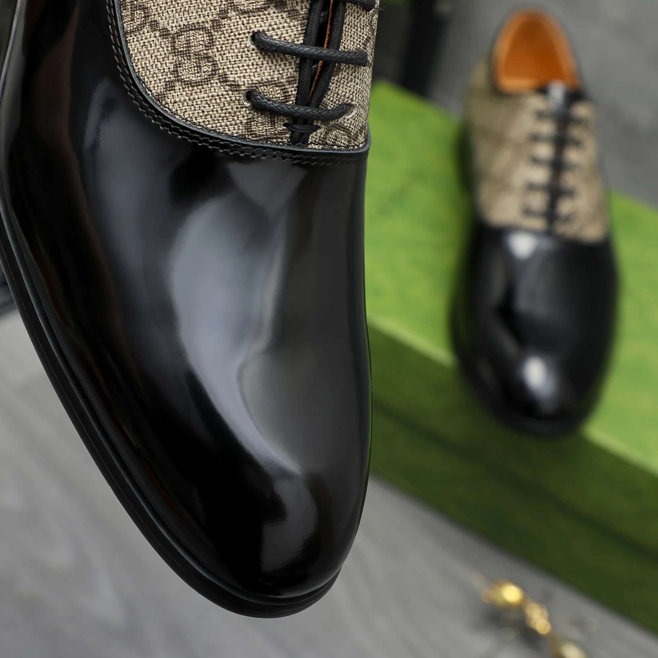 Men's shoes 💰p500 Product trademark: GUCCI "Gucci" business lace-up leather shoes Regular size: 38-46 (38.45.46 is custom-made and non-returnable) Product materials: Selected pearlescent cowhide stitching brand printed upper, cowhide lining, original rubber outsole